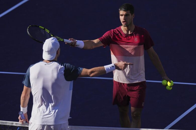 Alcaraz e Jack Draper em Indian Wells