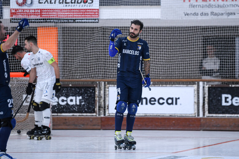 Miguel Rocha (OC Barcelos) - Continua a ser decisivo em quase todos os jogos do OC Barcelos. A viver de longe a melhor temporada da carreira, o avançado bisou no dérbi frente ao HC Braga (3-1). Apesar do interesse de Sporting e Oliveirense, vai manter-se em Barcelos na próxima temporada.