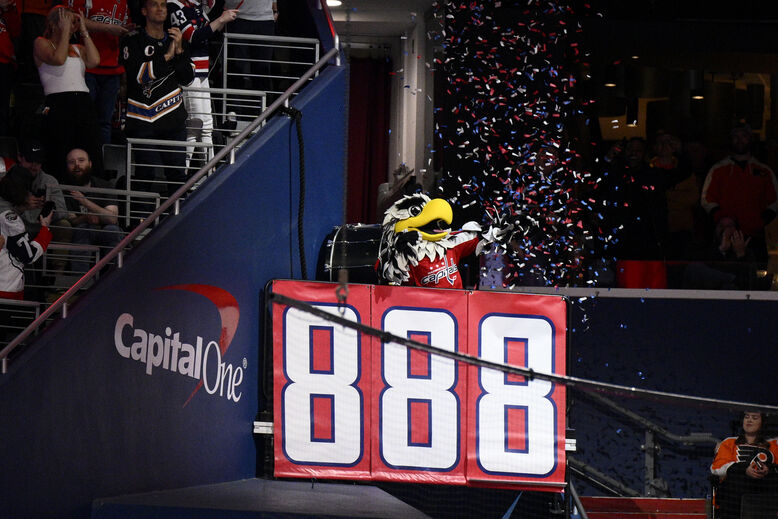 Alex Ovechkin na corrida por um número lendário