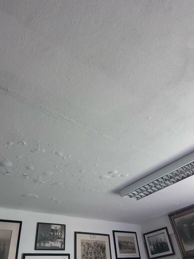 Tempestade Martinho provoca estragos no pavilhão do Leça