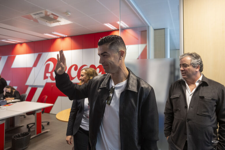 Cristiano Ronaldo de visita à Medialivre