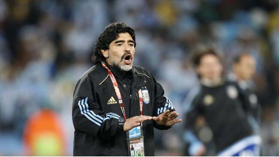 Últimas horas de Diego Maradona foram agoniantes