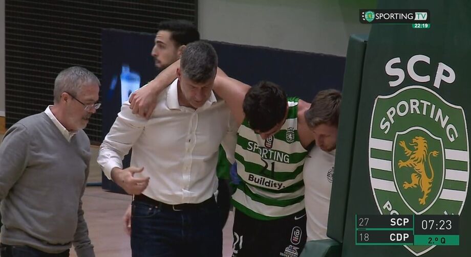 André Cruz lesionado