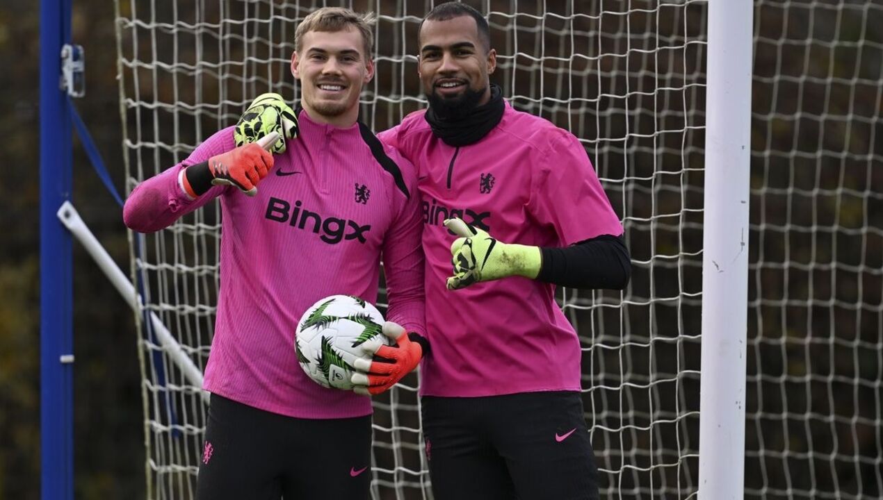 Jorgensen e Sánchez no treino dos londrinos