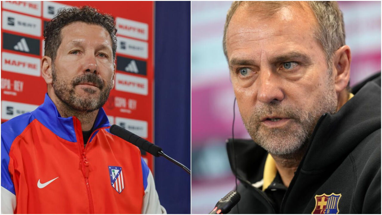 Diego Simeone (à esquerda) e Hansi Flick (à direita) durante a antevisão ao Atlético-Barcelona