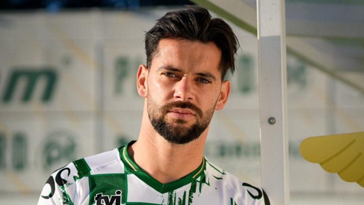 Ivo Rodrigues durante a apresentação oficial pelo Moreirense