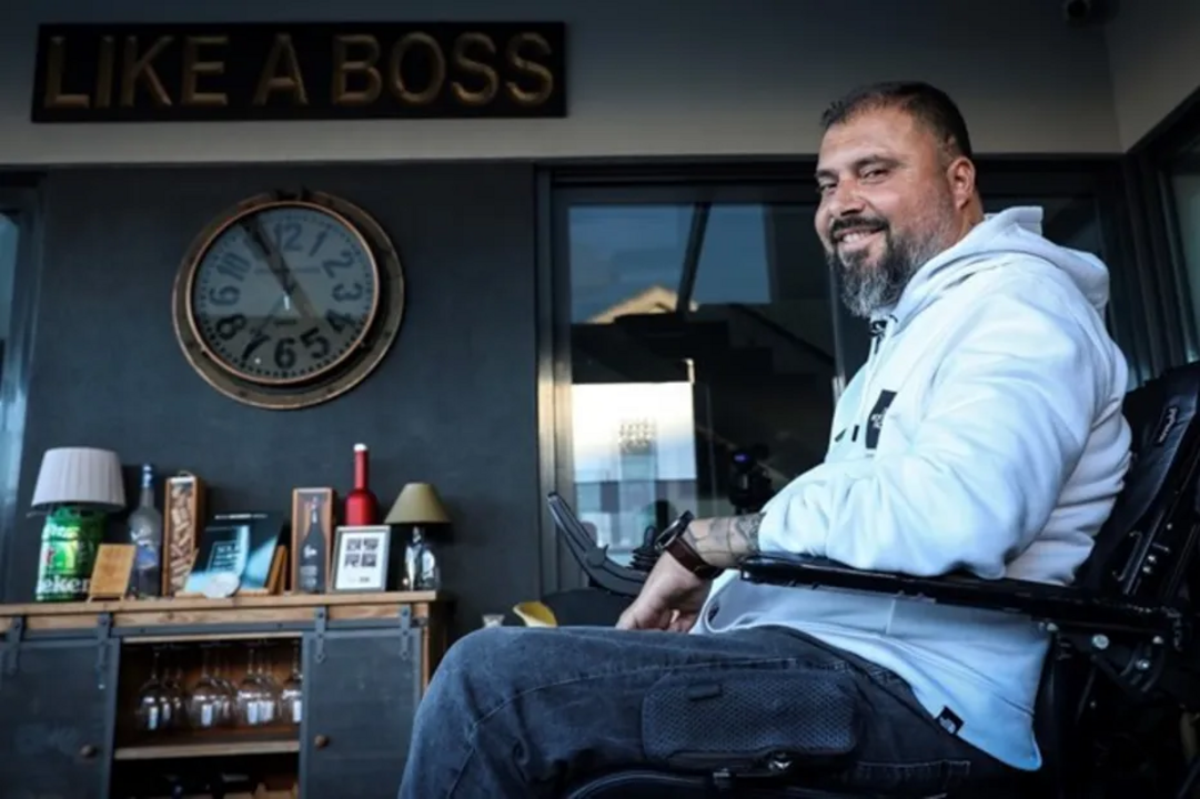 Ricardo Fernandes teve um acidente de carro que o deixou tetraplégico com 28 anos.