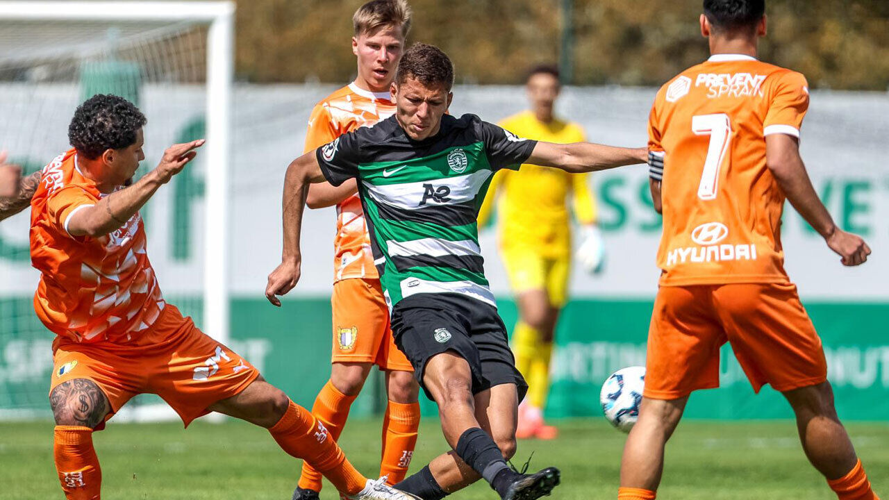 Sporting-Famalic&#xE3;o para a Liga Revela&#xE7;&#xE3;o