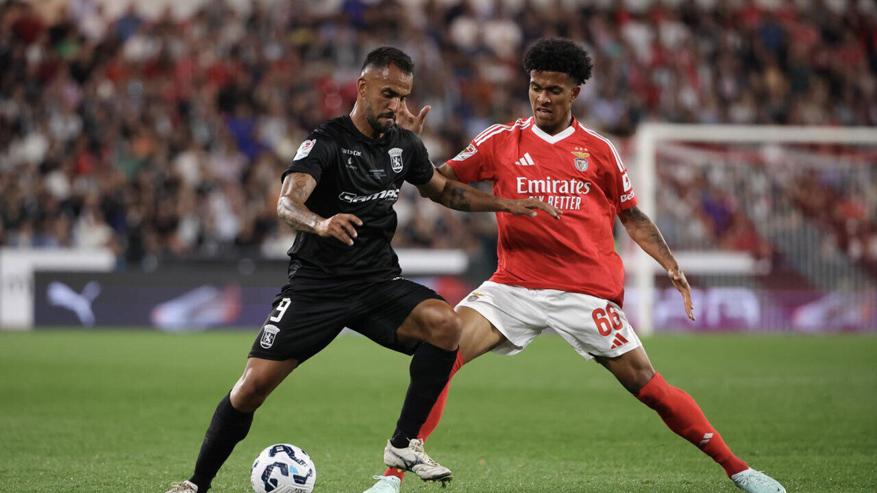 Joshua Wynder, central do Benfica