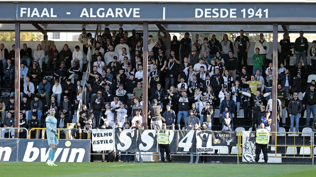 Adeptos do Farense estarão em peso nas bancadas para o jogo com o E. Amadora