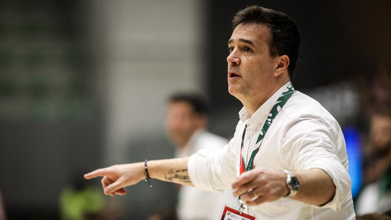 Ricardo Costa, treinador do Sporting 