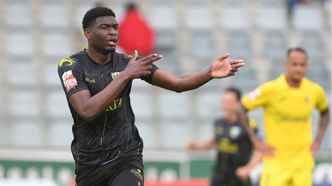 Miro festeja no decorrer do P. Ferreira-Tondela