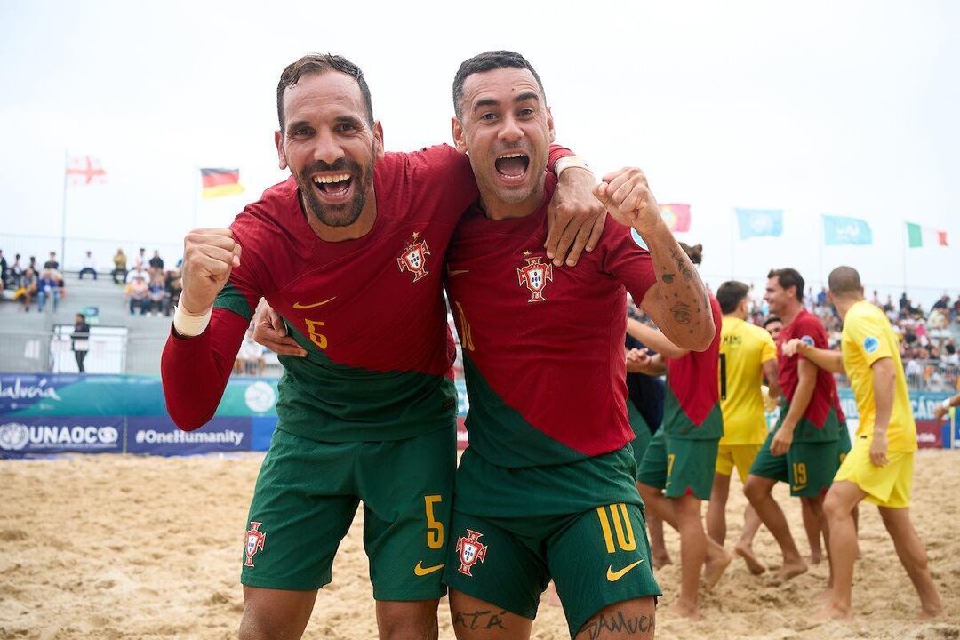 Jordan Santos e Bê Martins