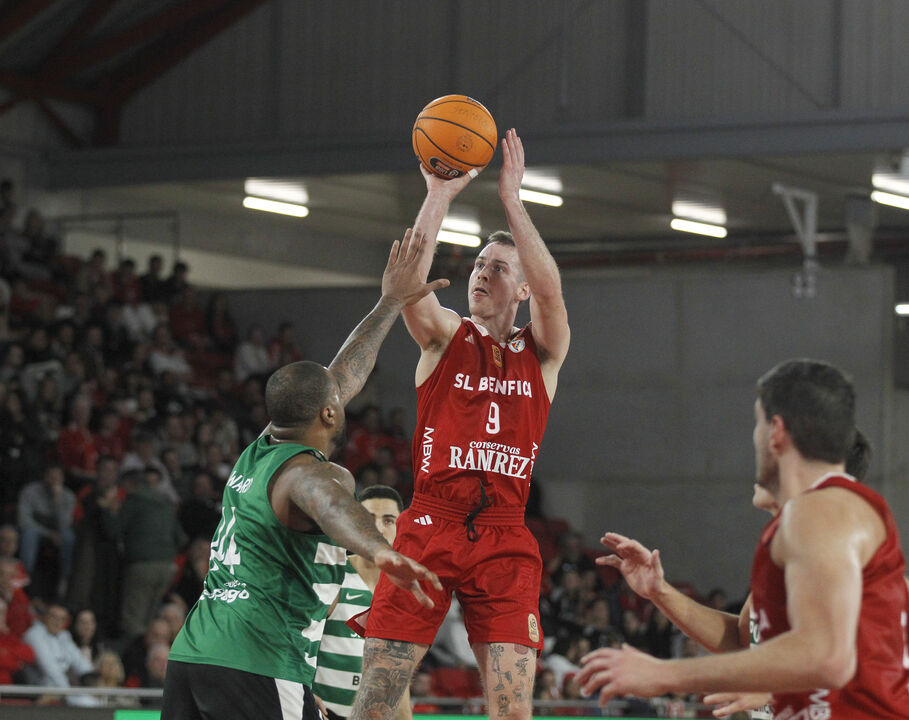 Benfica visita o Sporting