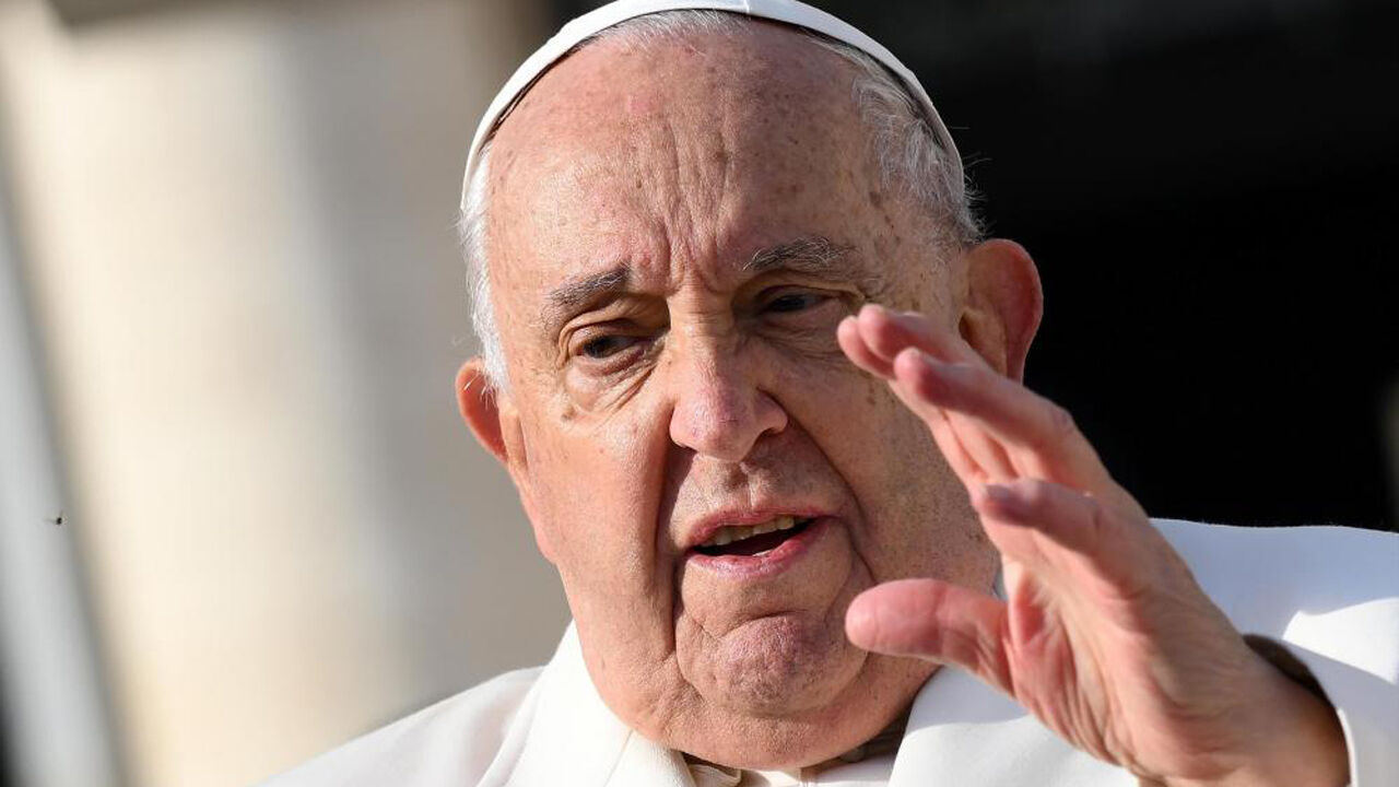 Jogos organizados pela FPF terão um minuto de silêncio em homenagem ao Papa Francisco