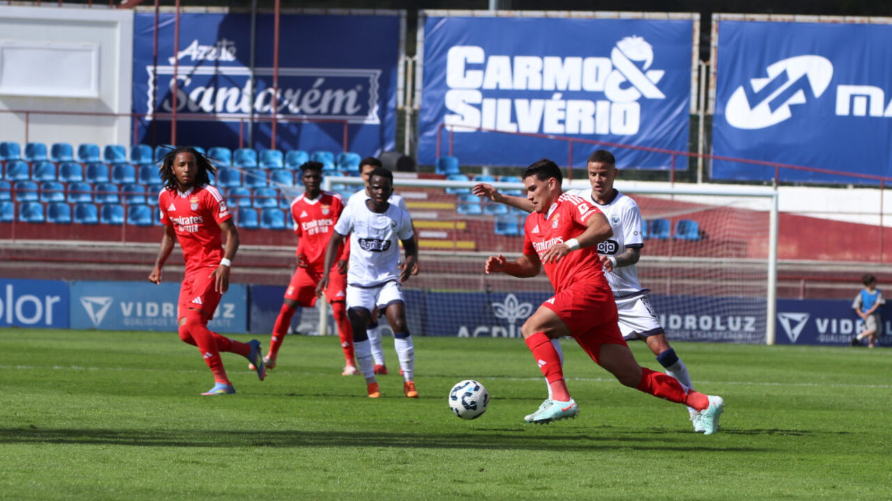 Benfica venceu Torreense na Liga Revelação