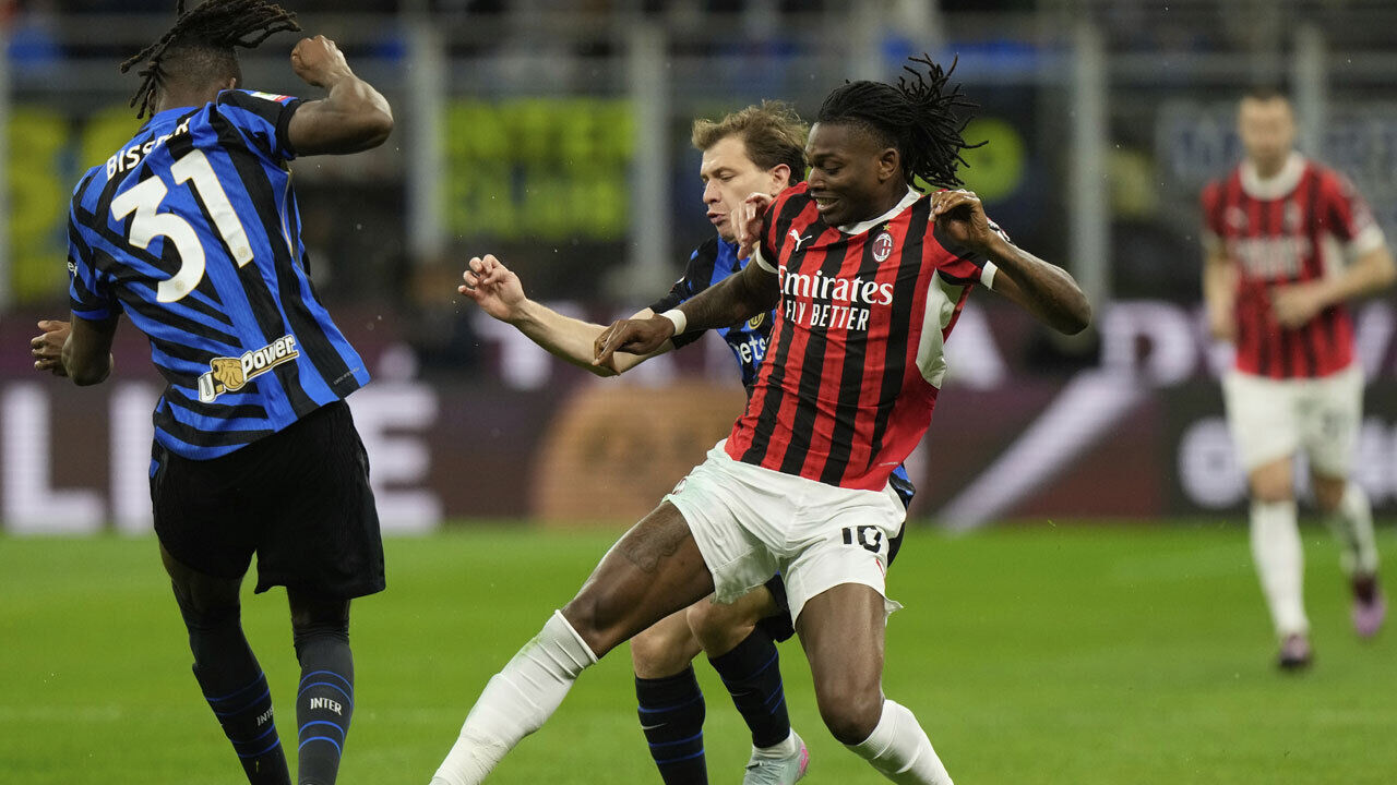 Rafael Leão em ação