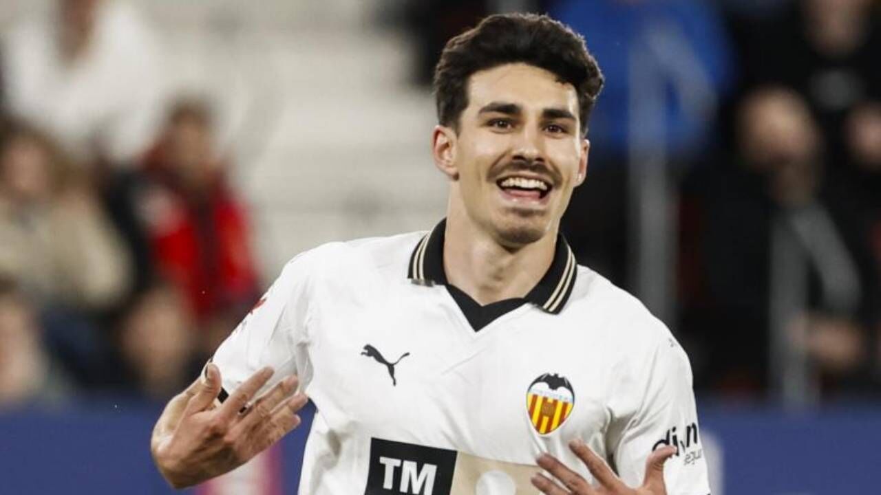 André Almeida ao serviço do Valencia