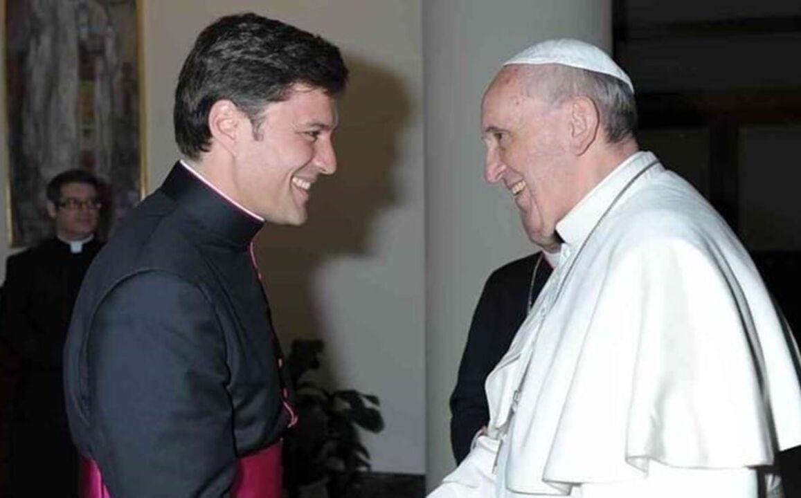 Cónego António Saldanha com o Papa Francisco