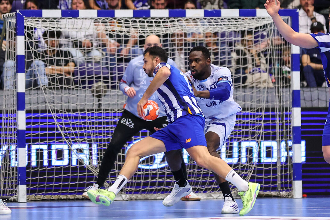 FC Porto em ação frente ao Montpellier