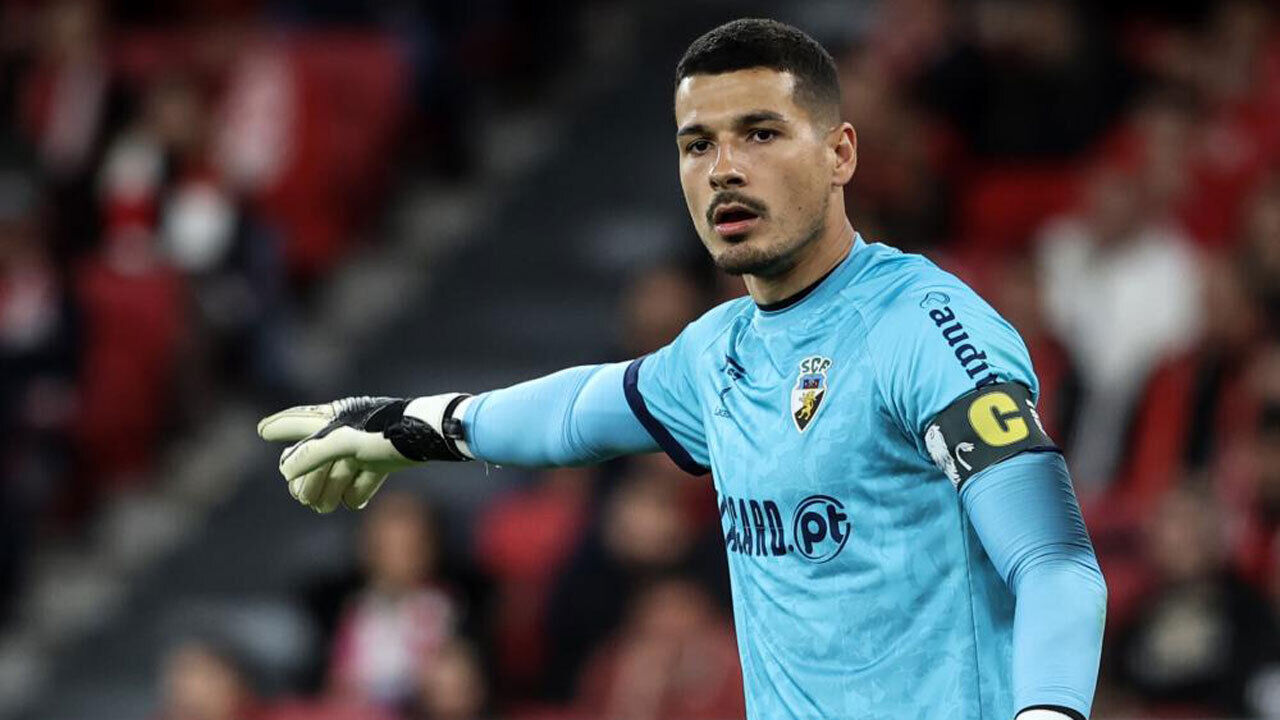 Ricardo Velho, guarda-redes do Farense