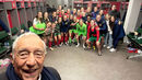 Depois do apito final, Marcelo Rebelo de Sousa foi ao balneário tirar uma selfie com as jogadores
