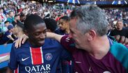 Luis Enrique durante a festa de campeão do PSG