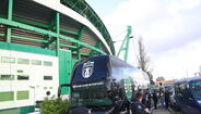 As imagens da apoteótica chegada do autocarro do Sporting a Alvalade para o jogo com o Moreirense