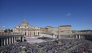 Praça de São Pedro durante funeral do Papa Francisco 