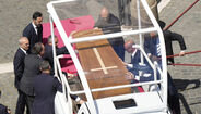 Caixão do Papa Francisco chega à Basílica de Santa Maria Maior em Roma