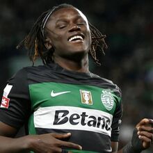 <![CDATA[ Quenda já regressou a Lisboa e recomeça a treinar no plantel do Sporting na terça-feira ]]>