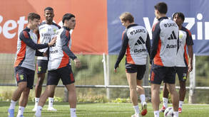 As melhores imagens do último treino do Benfica antes do jogo com o Farense