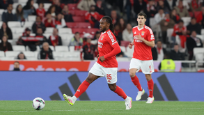 Renato Sanches saiu queixoso frente ao Farense