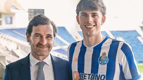 FC Porto renova com mais um jovem da equipa B