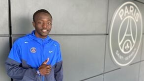 Mahamadou Sangaré deixa PSG no final da temporada