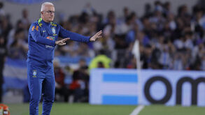 Confederação Brasileira de Futebol ainda não iniciou negociações para a sucessão a Dorival