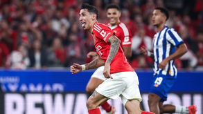 Di María em clássico com sabor a... dérbi