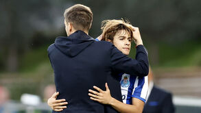 Mora e o que aprendeu com Anselmi: «Foi o que ele mais me deu na cabeça...»