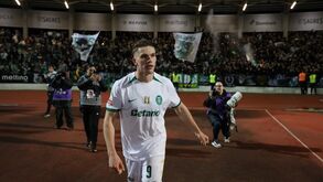 Notícia Record: Gyökeres tem Arsenal à perna mas prometeu ao Sporting que só resolve futuro no fim da época