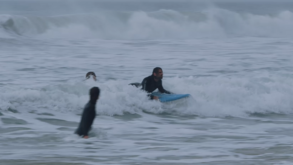 «Imaginem o que é ver sem olhar...»: Rúben não se define pela doença e lançou-se no surf com o 'Sem Limites'