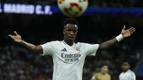 Vini Jr. falhou penálti frente ao Valencia, mas igualou recorde de Ronaldo Fenómeno