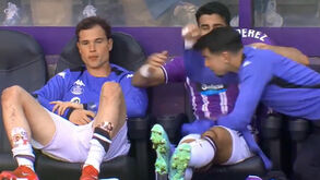 Ânimos fervem no banco do Valladolid: Luís Pérez tentou agredir colega de equipa com murro