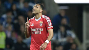 Pavlidis fez um hat trick no Dragão