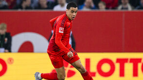 Jamal Musiala ao serviço do Bayern