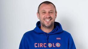 Cassano vê fim de linha para Conte no Nápoles: «Ficou lixado com a venda do Kvaratskhelia»