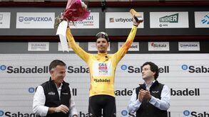 João Almeida feliz com o triunfo na Volta ao País Basco e que  «venha a próxima»