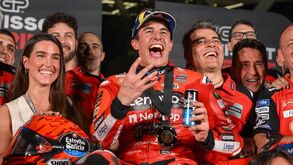 MotoGP: Marc Márquez vence corrida sprint no Qatar e regressa ao topo