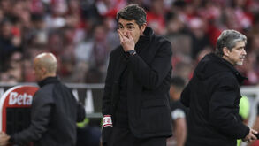 Bruno Lage durante o Benfica-Arouca