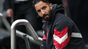 Ruben Amorim com tarefa difícil no Manchester United