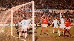 Há 35 anos Vata deixou a Luz em êxtase e franceses em fúria: «Diziam que me davam um tiro»